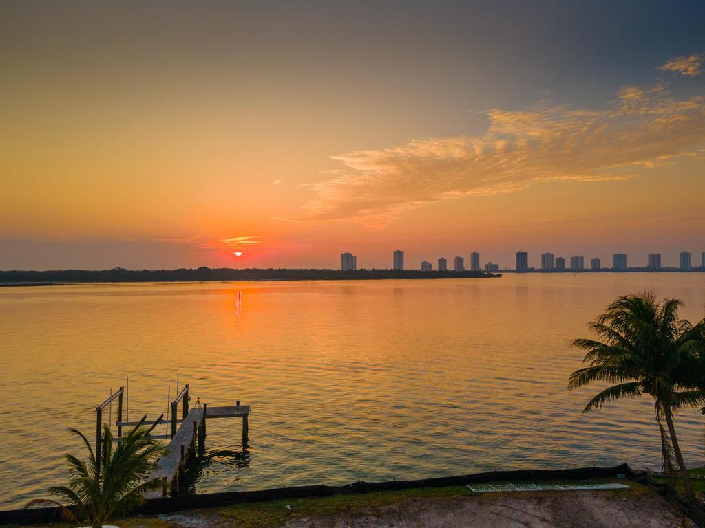 PALM BEACH LAKE WORTH EST - Residential