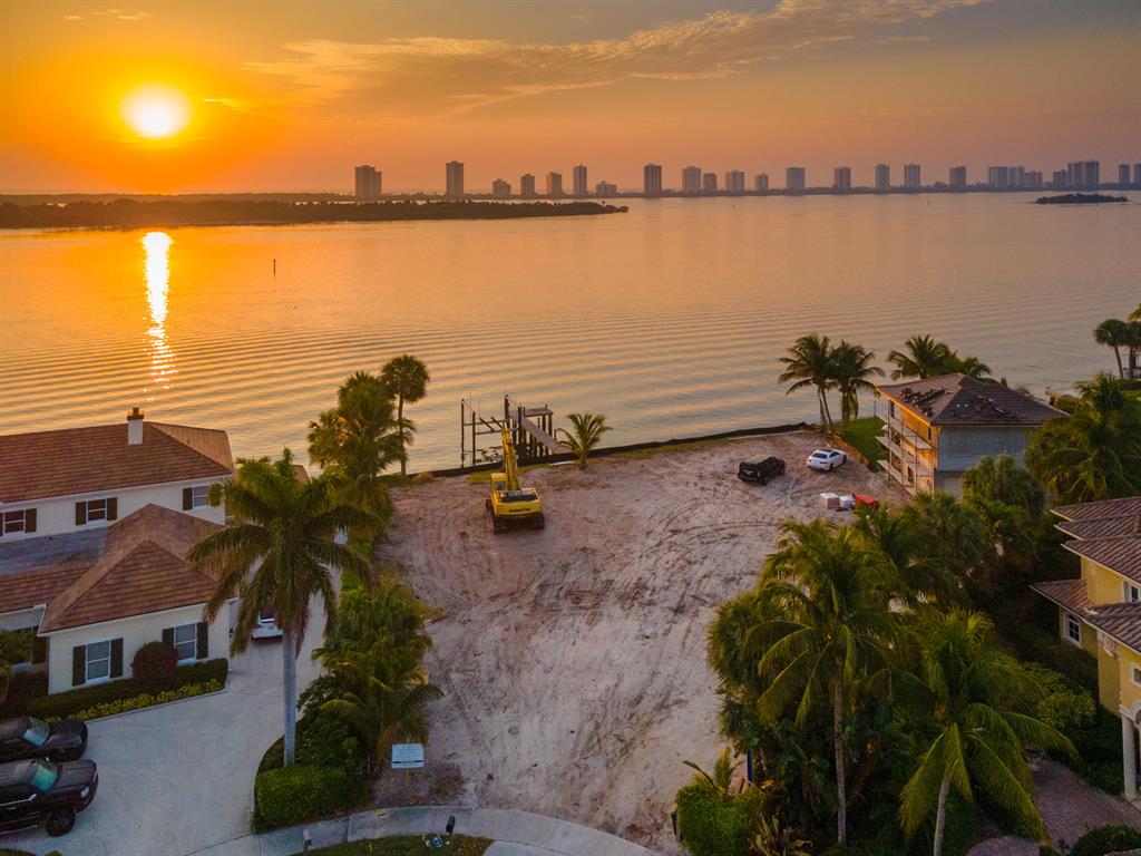 PALM BEACH LAKE WORTH EST - Residential