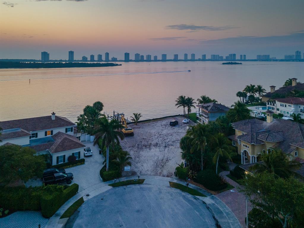 PALM BEACH LAKE WORTH EST - Residential