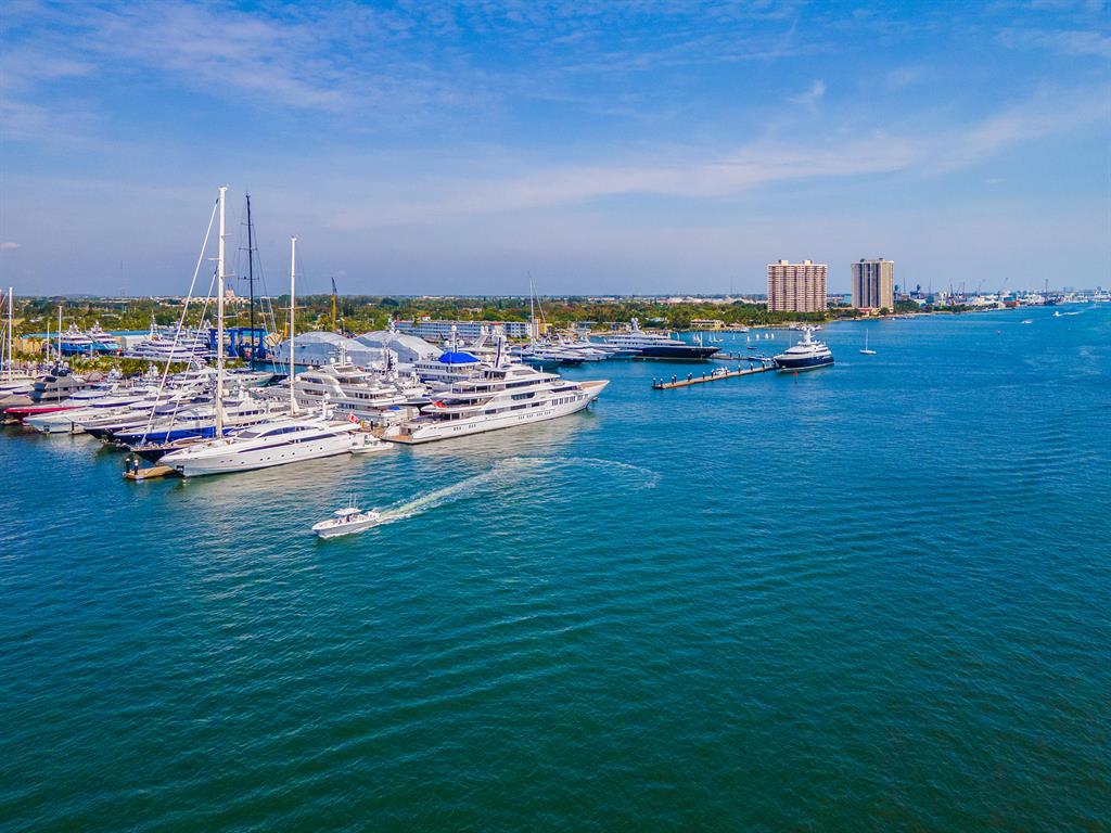 PALM BEACH LAKE WORTH EST - Residential