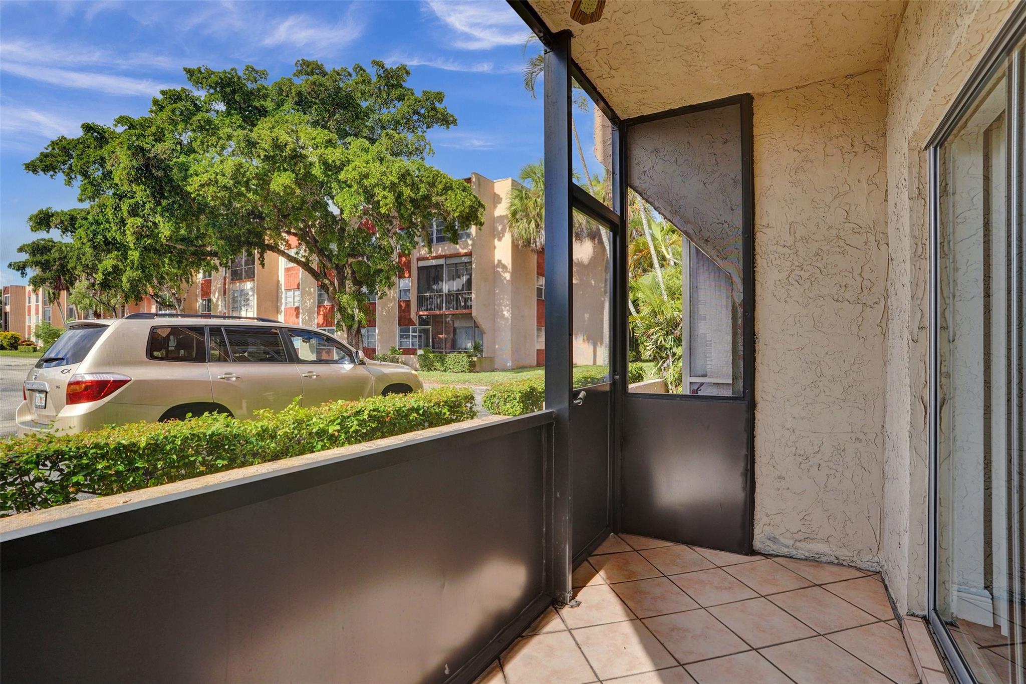 Oakbrook Village - Residential