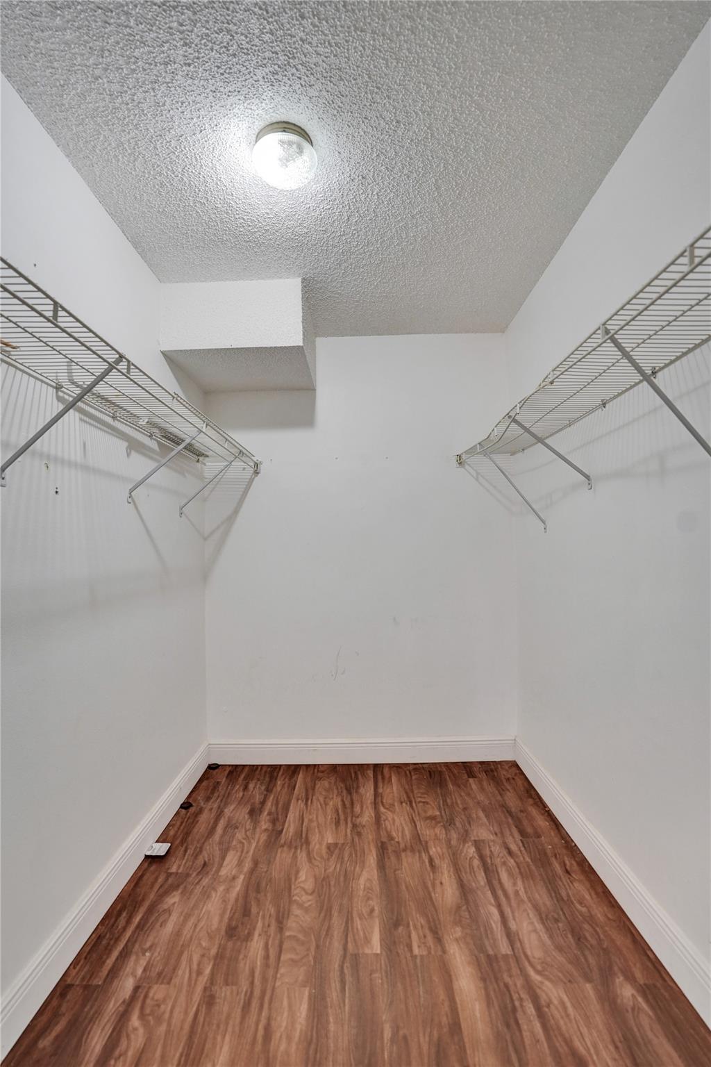 Oakbrook Village - Residential