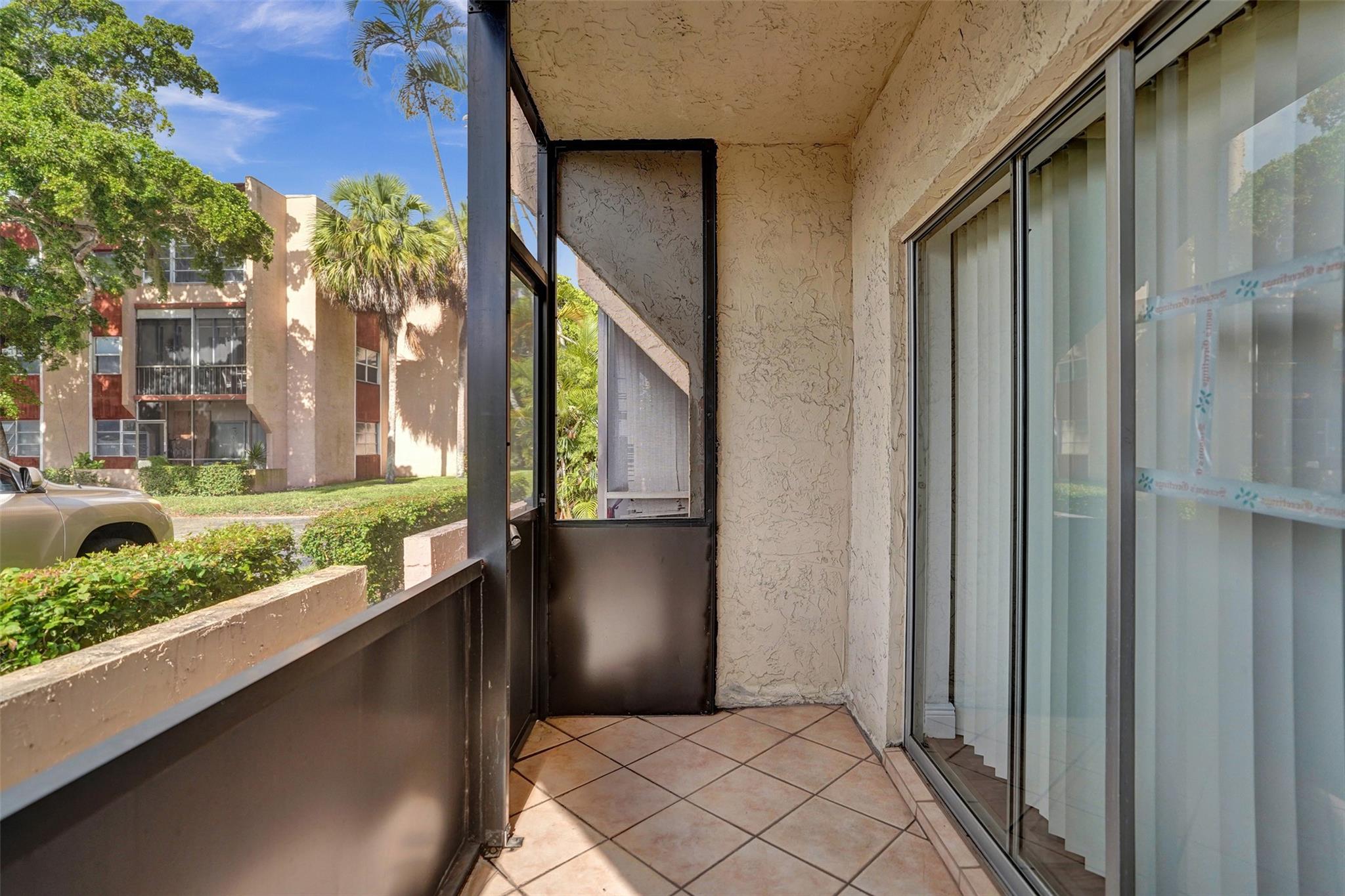 Oakbrook Village - Residential