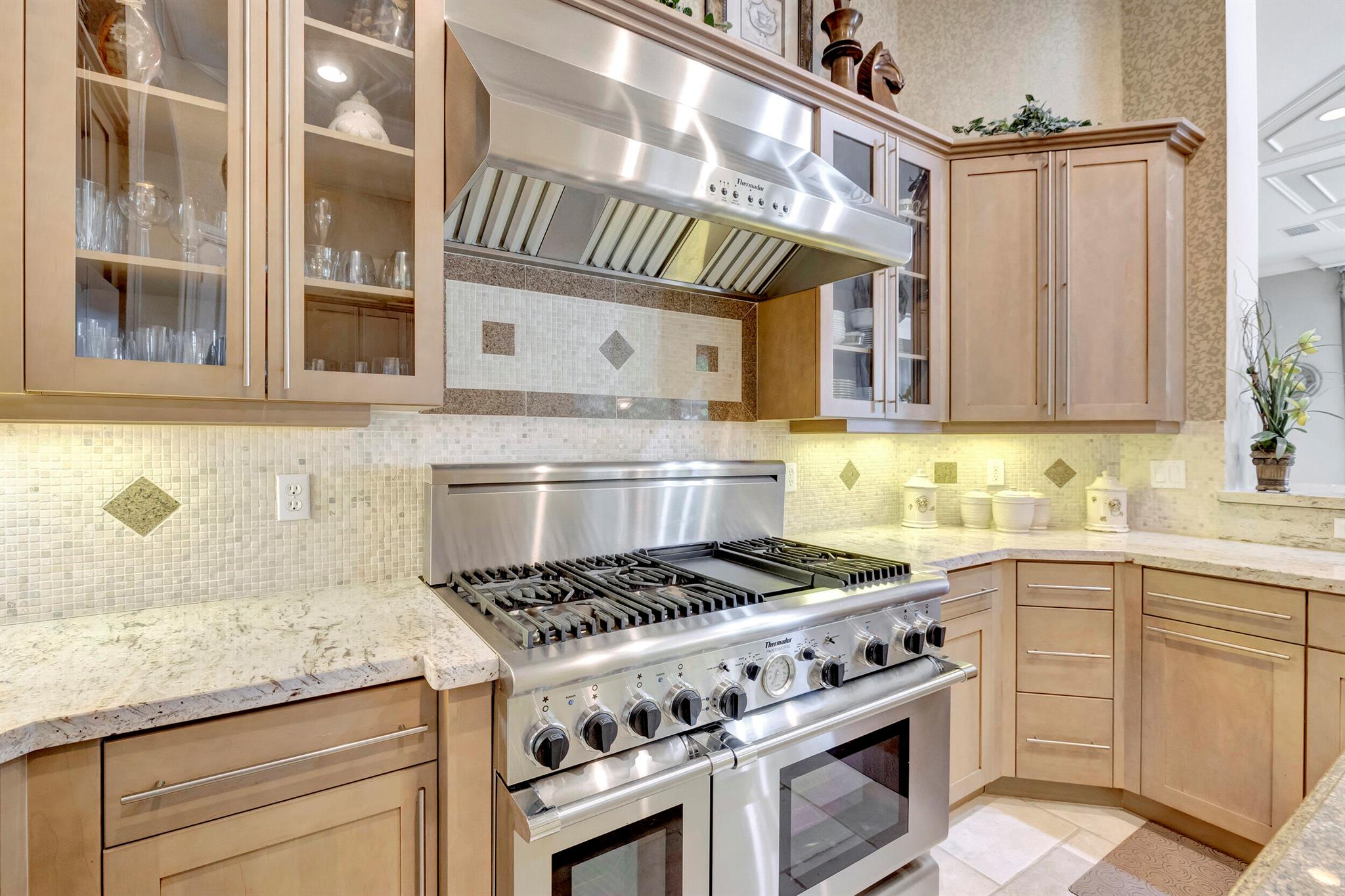 VERSAILLES - Residential