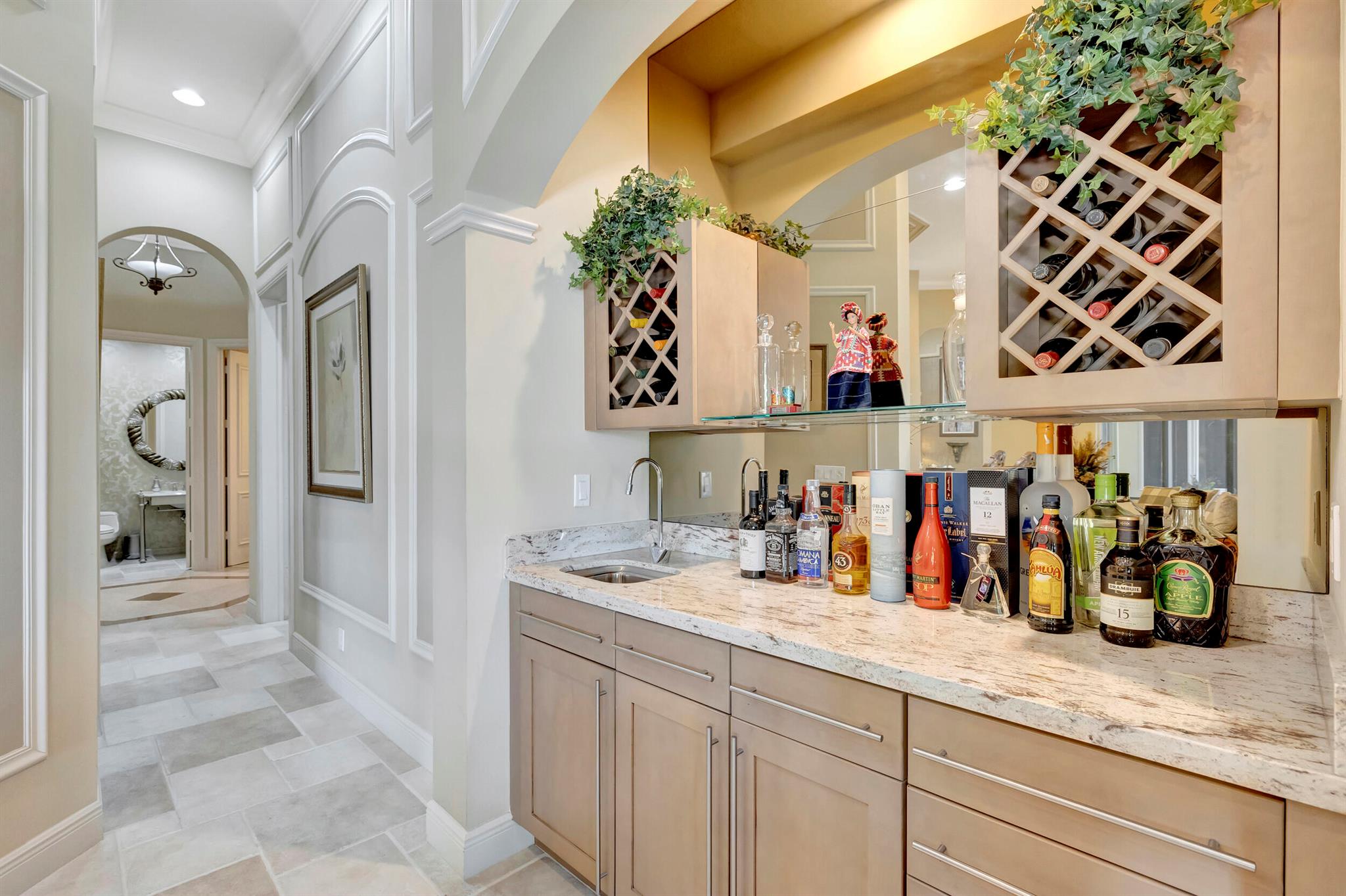 VERSAILLES - Residential