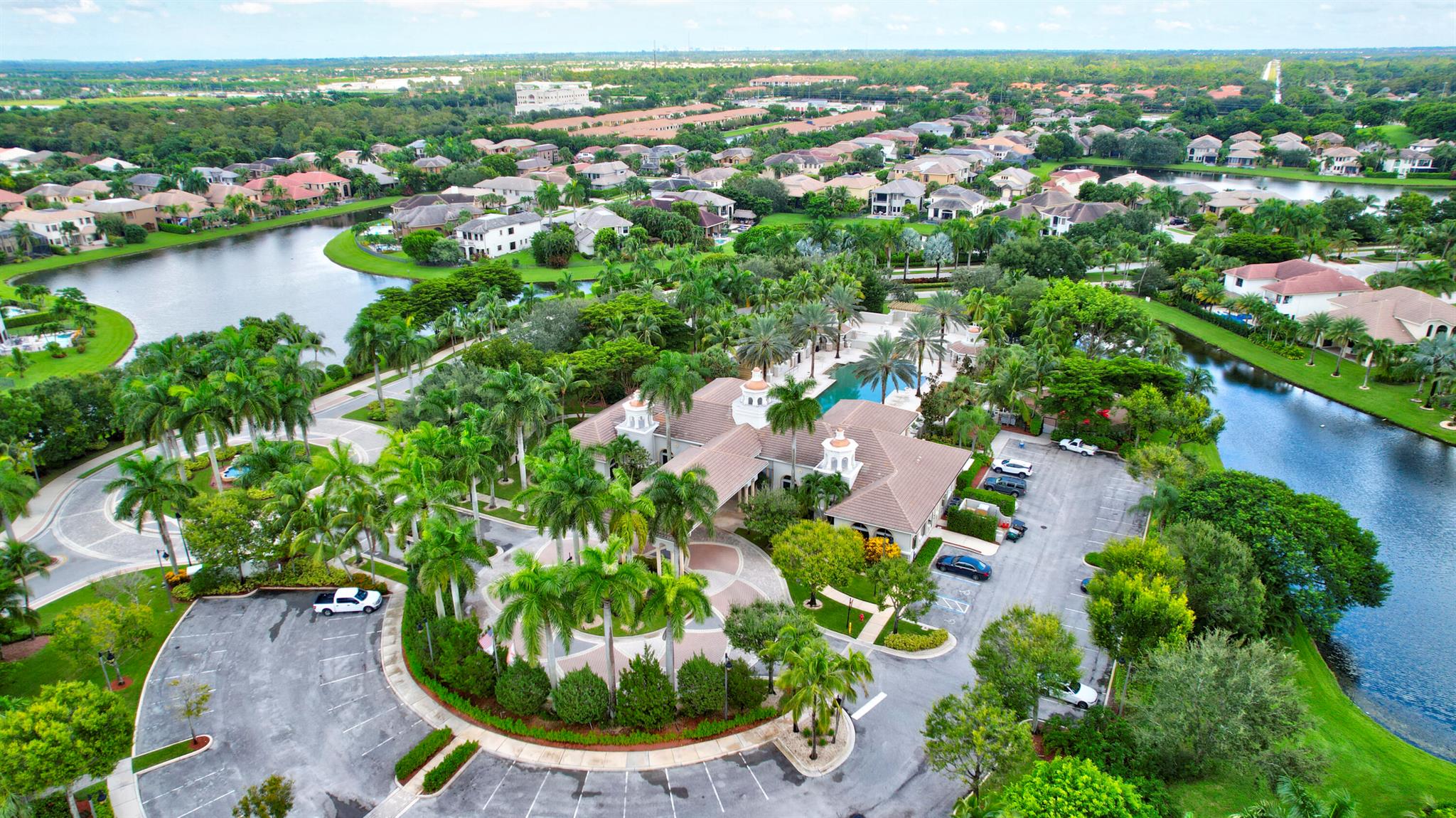 VERSAILLES - Residential