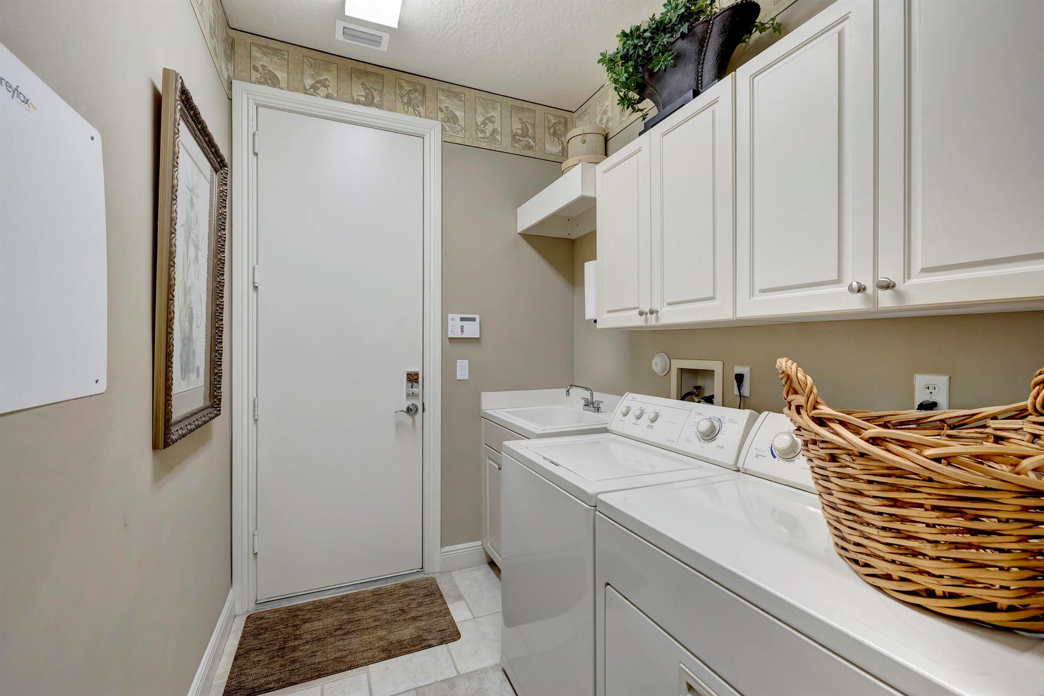 VERSAILLES - Residential