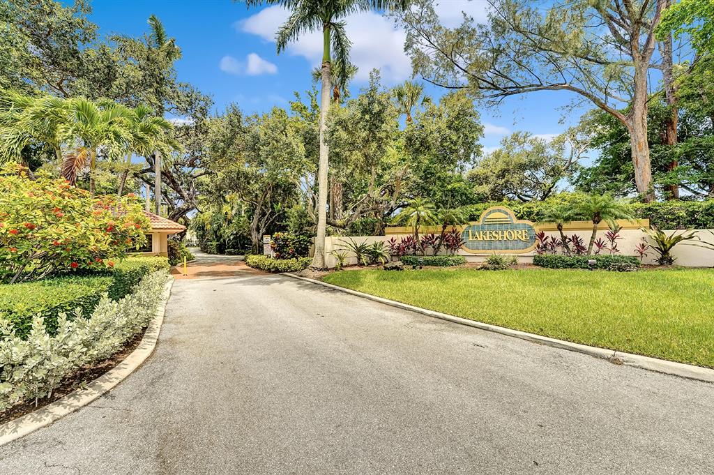 LAKESHORE COLONY I CONDO - Residential