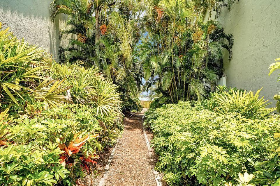 LAKESHORE COLONY I CONDO - Residential