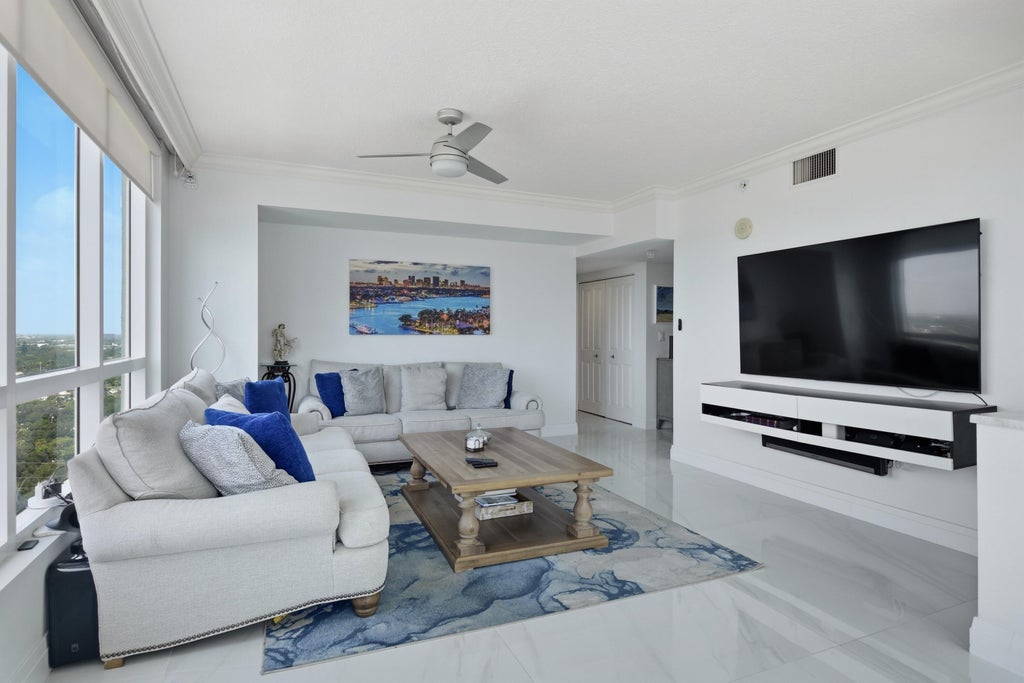 Photo of 600 W Las Olas Boulevard #1808s, Fort Lauderdale, FL 33312 (MLS # B26049540)