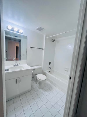420 S PARK RD # 2-108, HOLLYWOOD, FL 33021 - Image 07bf3cece8a8778dd2433c491cca6bd2/754733156