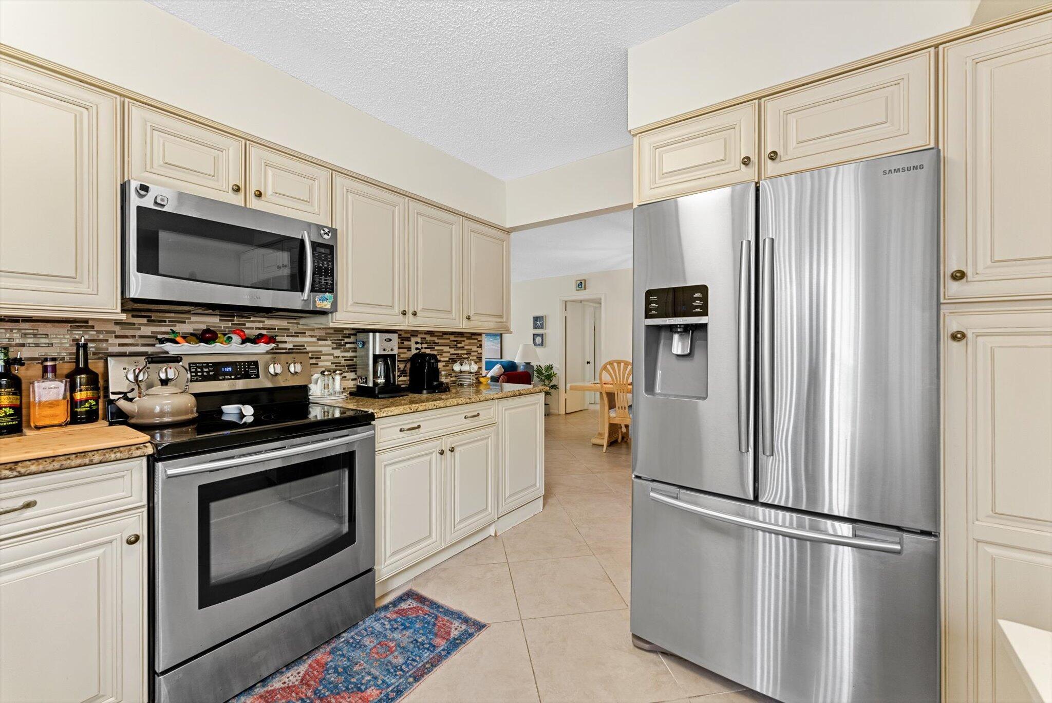 GREEN LAKES CONDO 1 THRU - Residential Lease