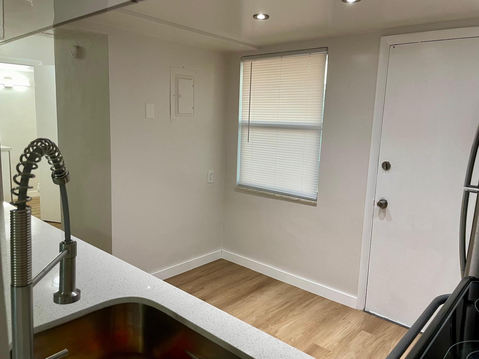 ROLLING GREEN CONDO D - Residential