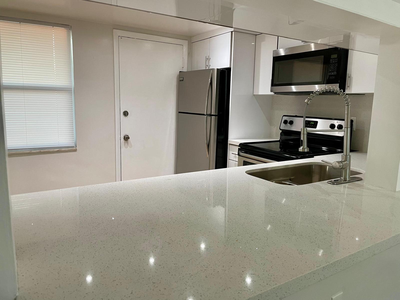 ROLLING GREEN CONDO D - Residential