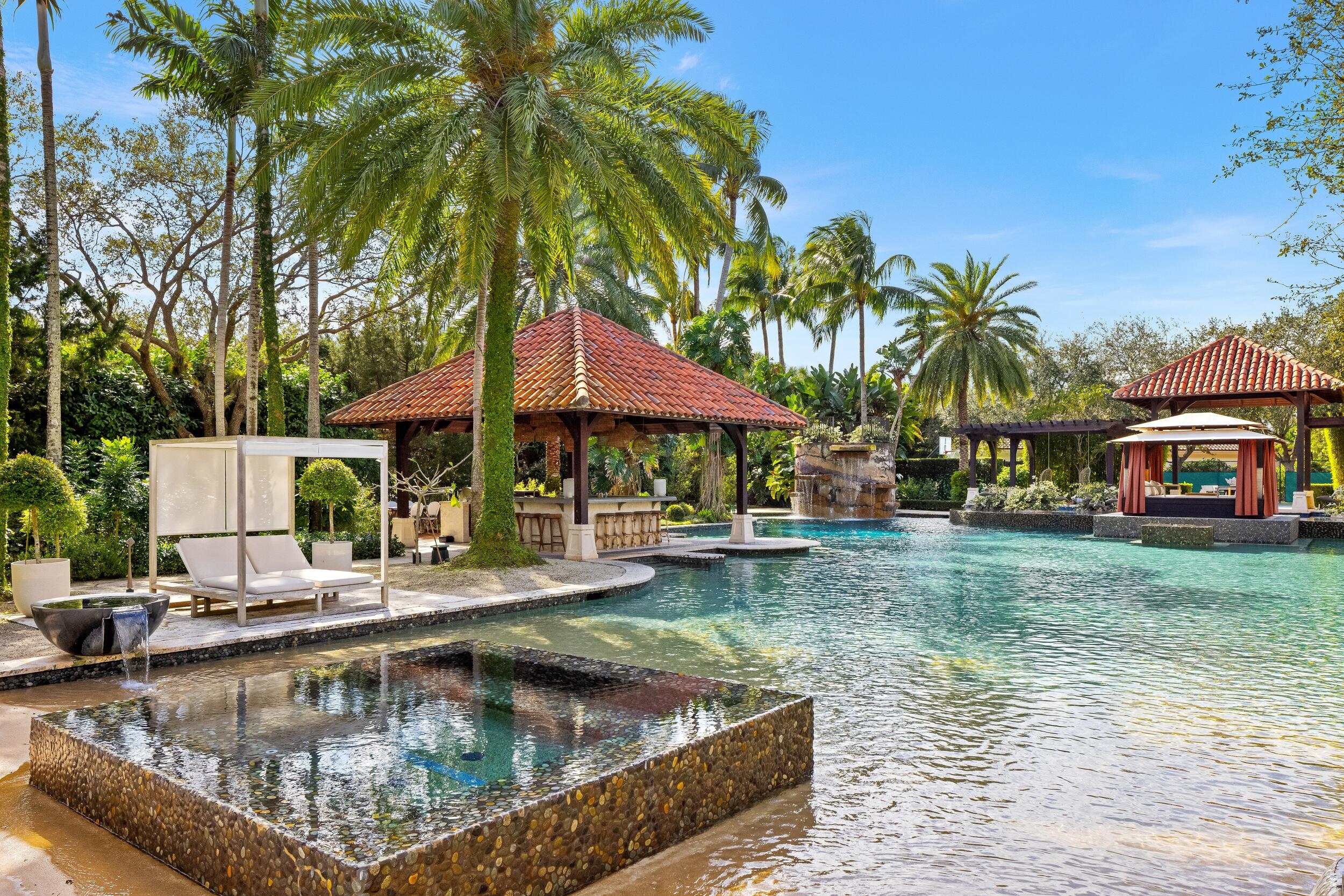 OLD PALM 3 - Residential