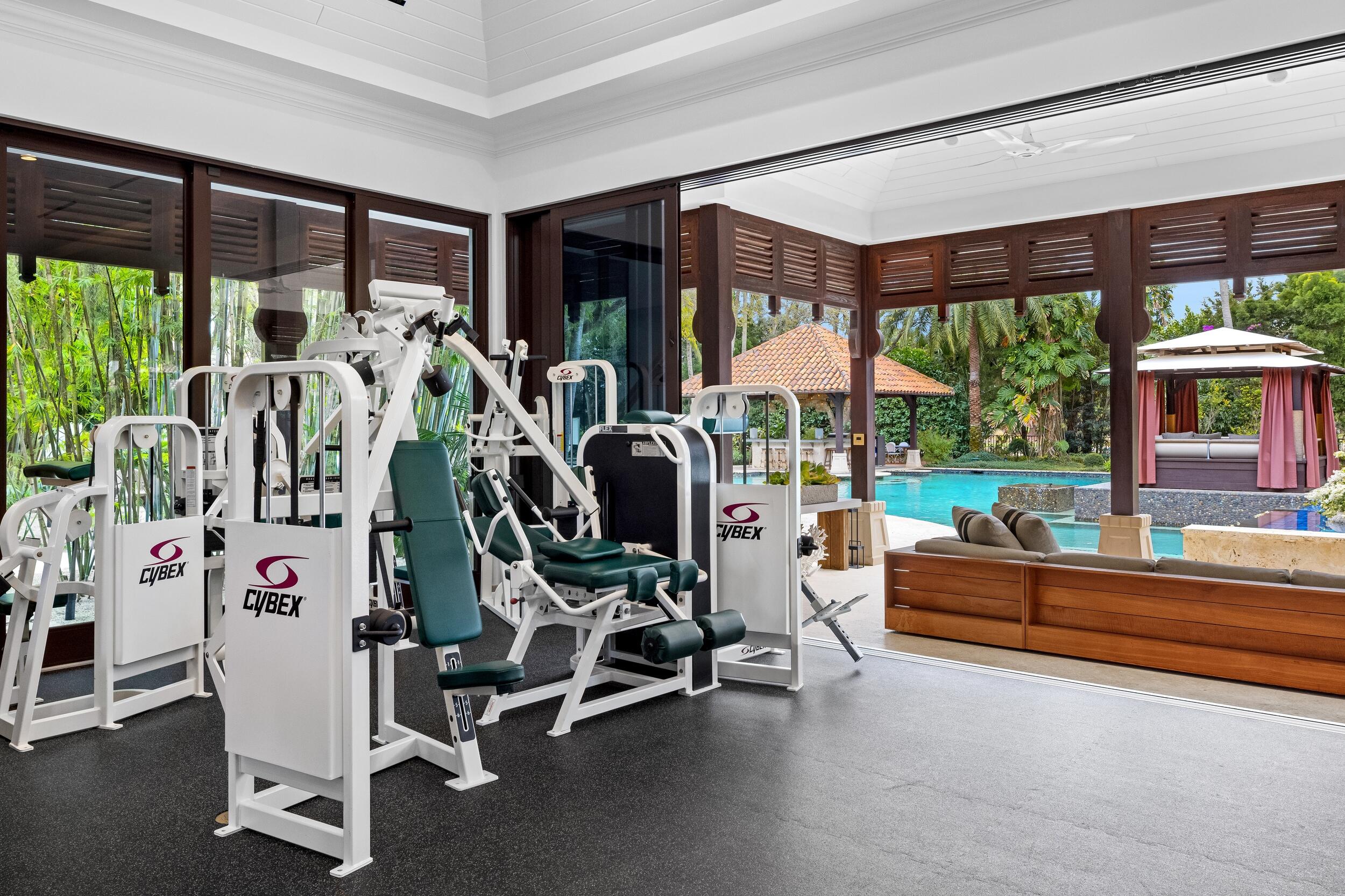 OLD PALM 3 - Residential