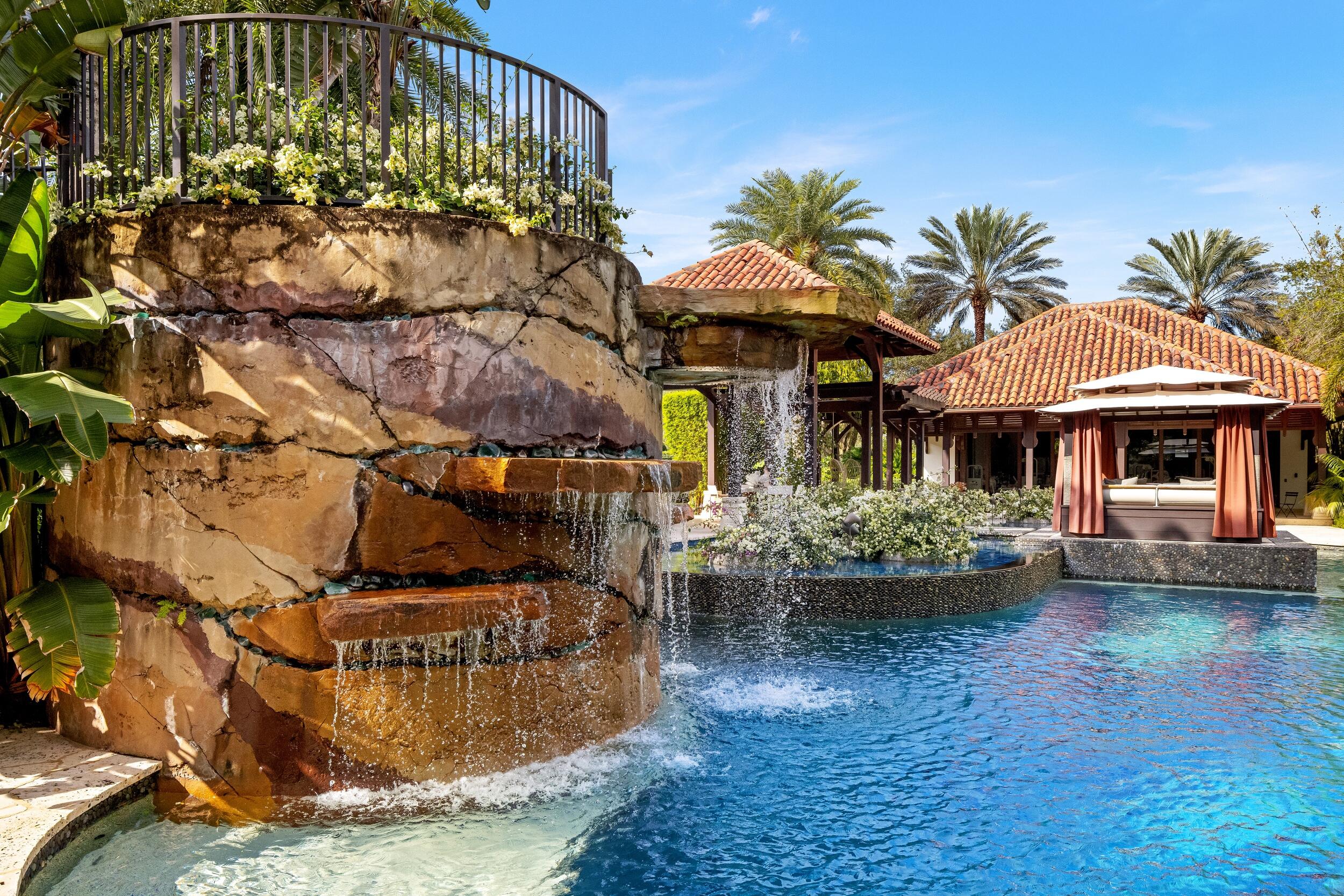 OLD PALM 3 - Residential