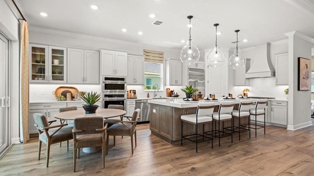 ASTOR CREEK - Residential