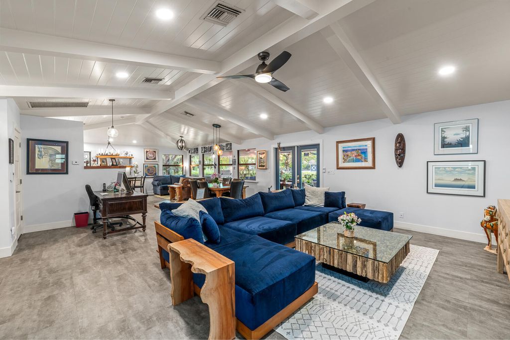 Photo of 2763 W G Rd, Loxahatchee, FL 33470 (MLS # R11112288)