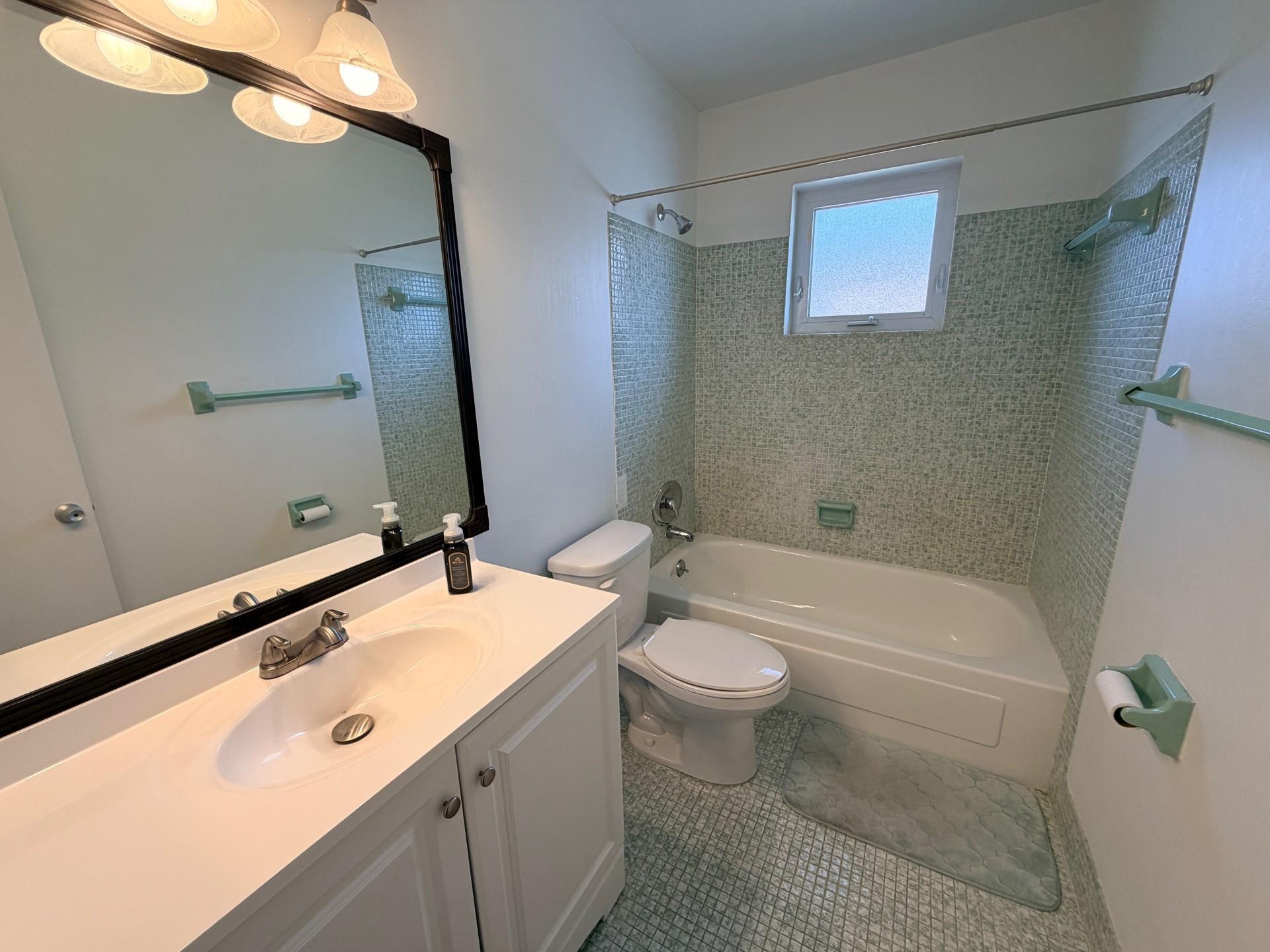 Village Royale Condo 01 - Residential Lease
