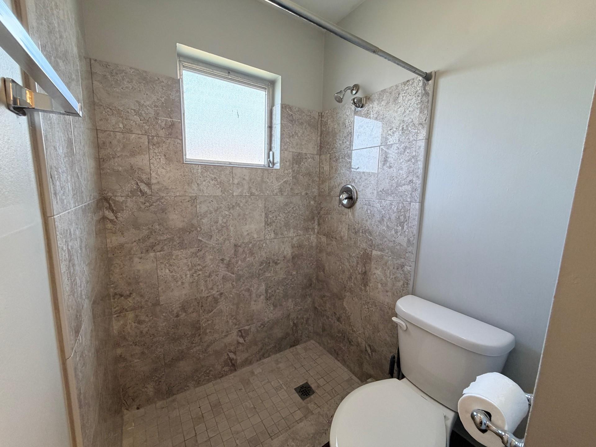 Village Royale Condo 01 - Residential Lease