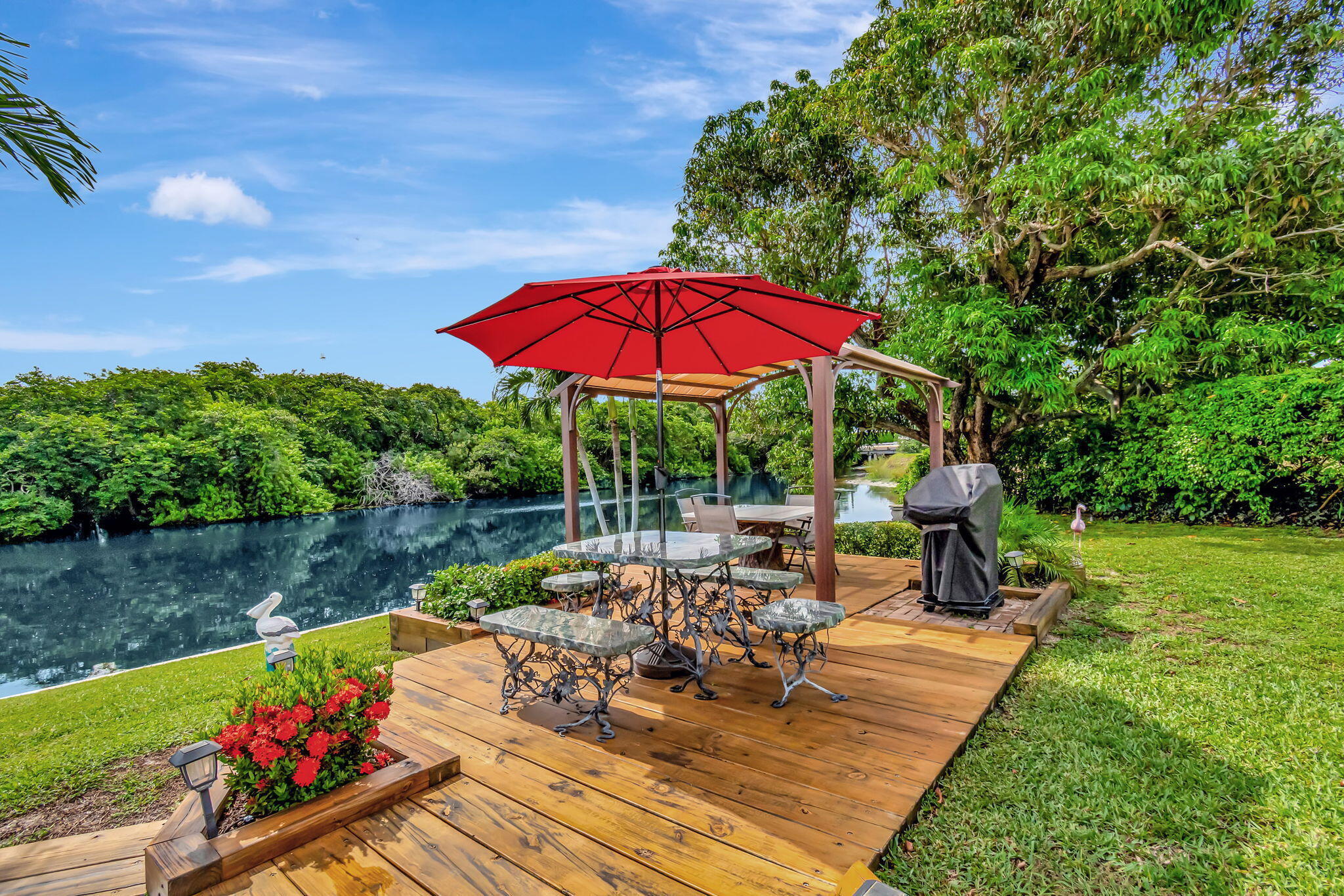 VENETIAN ISLE - Residential