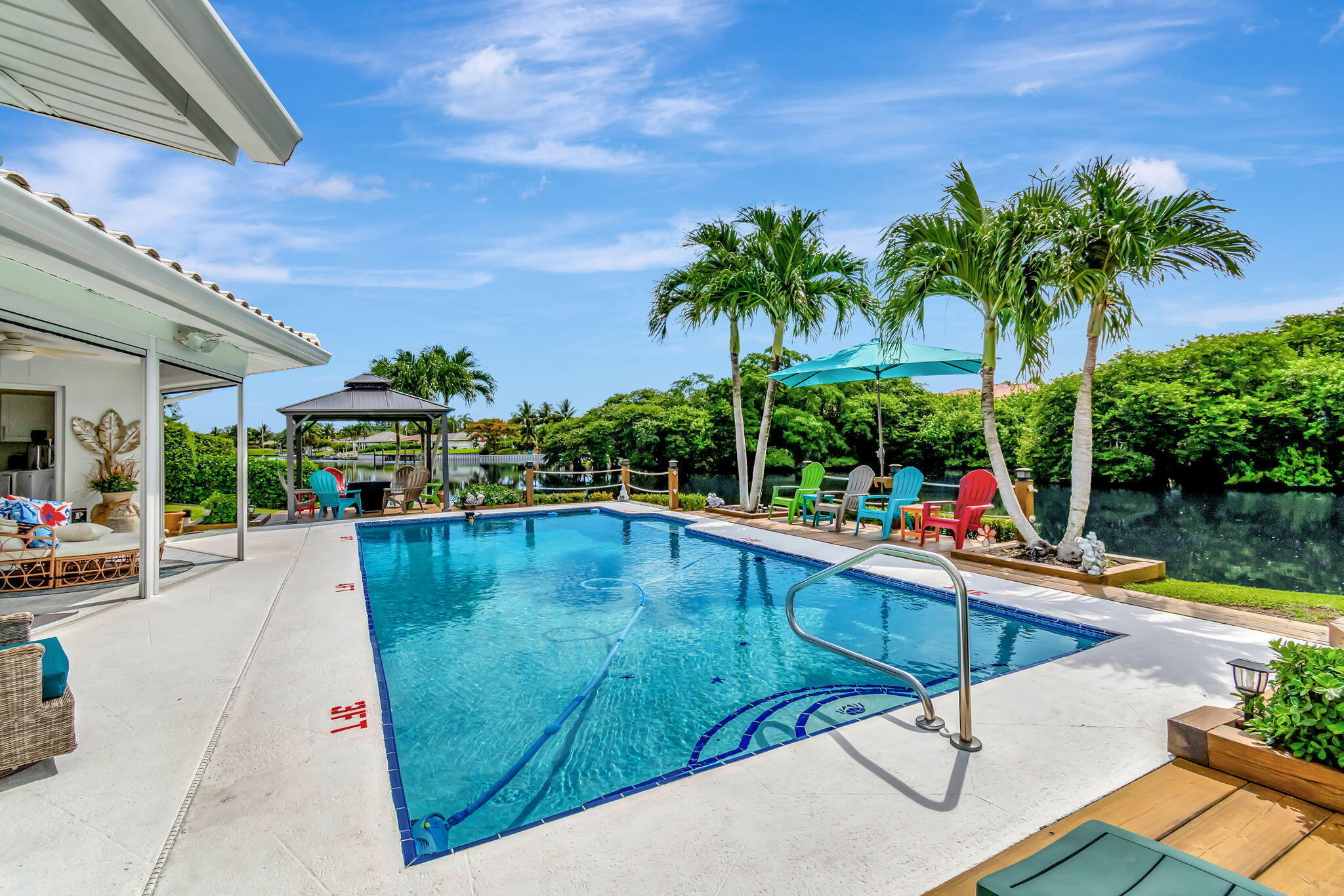 VENETIAN ISLE - Residential