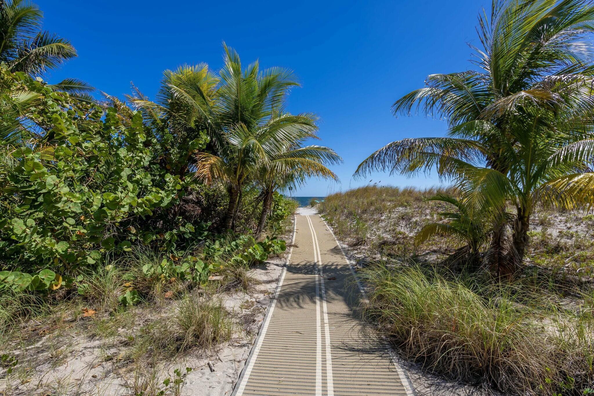 WHITEHALL - Residential