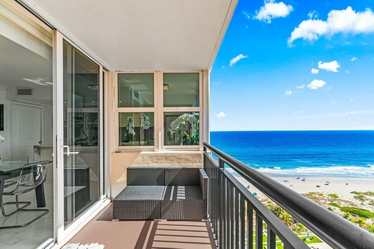 WHITEHALL - Residential