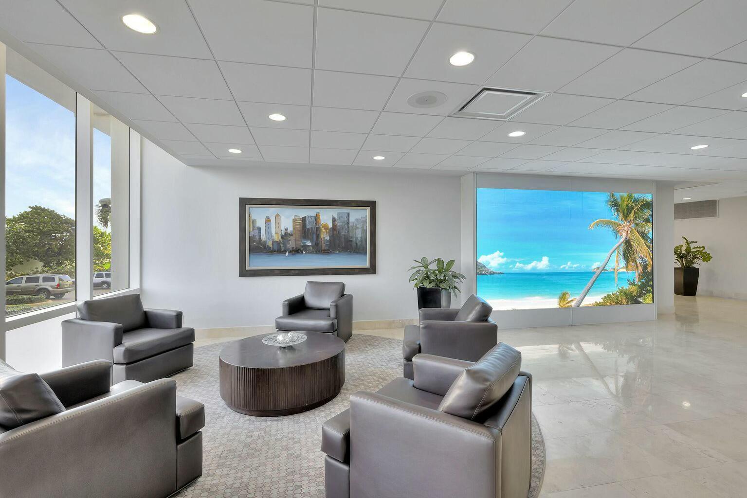 WHITEHALL - Residential