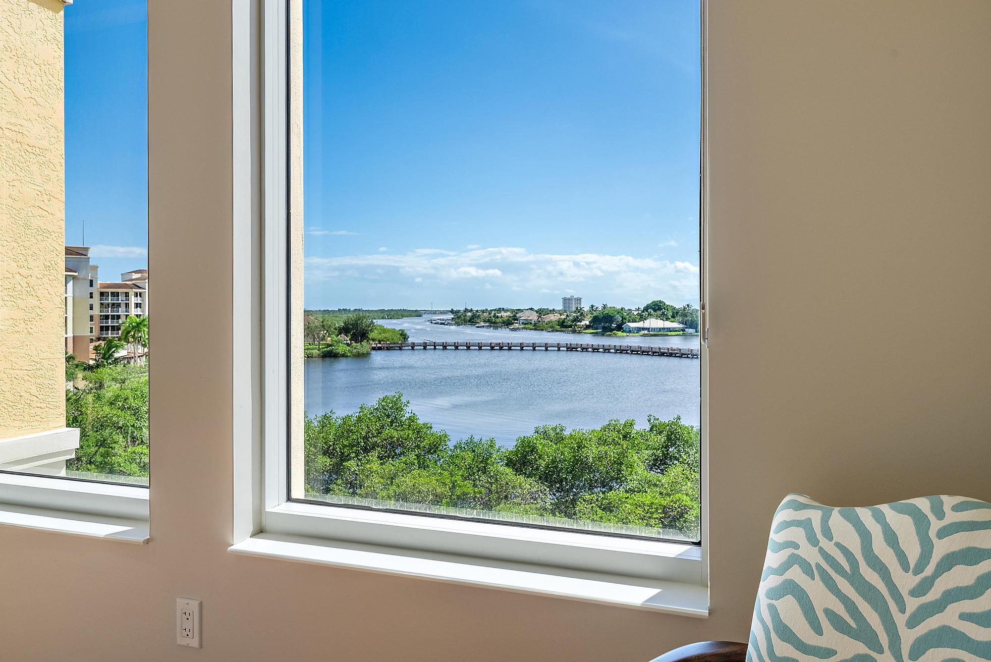 JUPITER YACHT CLUB - Residential