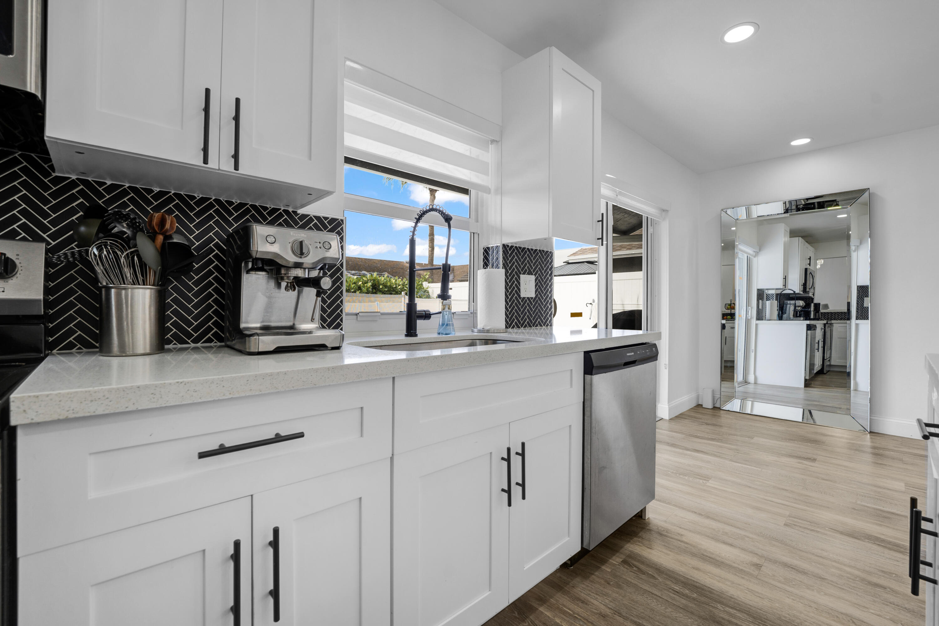 NORTH LAUDERDALE VILLAGE SEC 2 - Residential