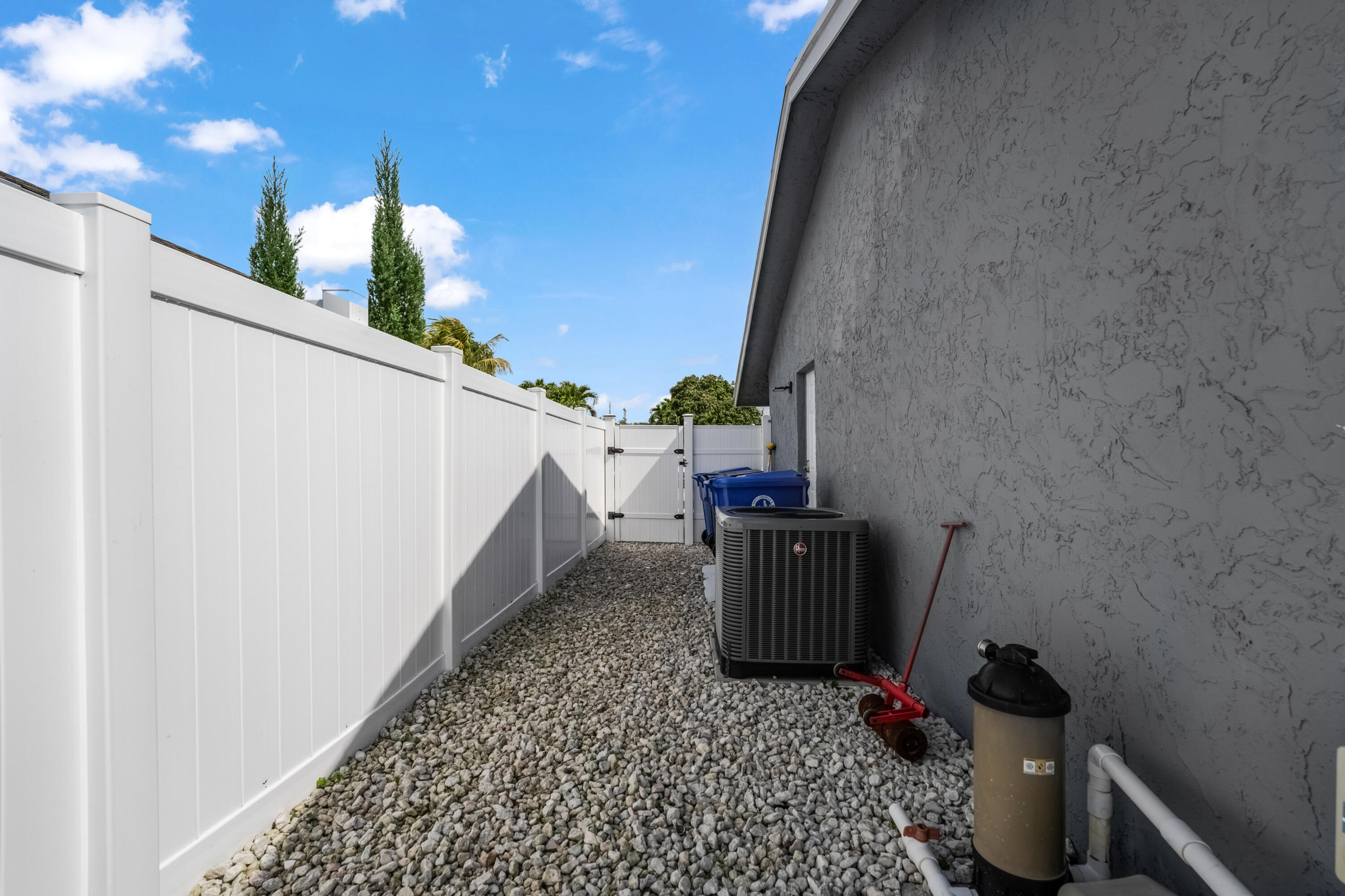 NORTH LAUDERDALE VILLAGE SEC 2 - Residential