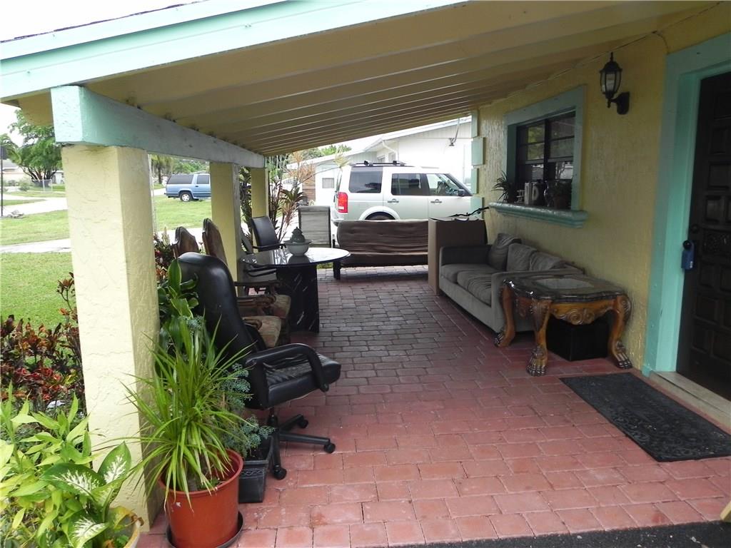 Palm Acres estates - Residential