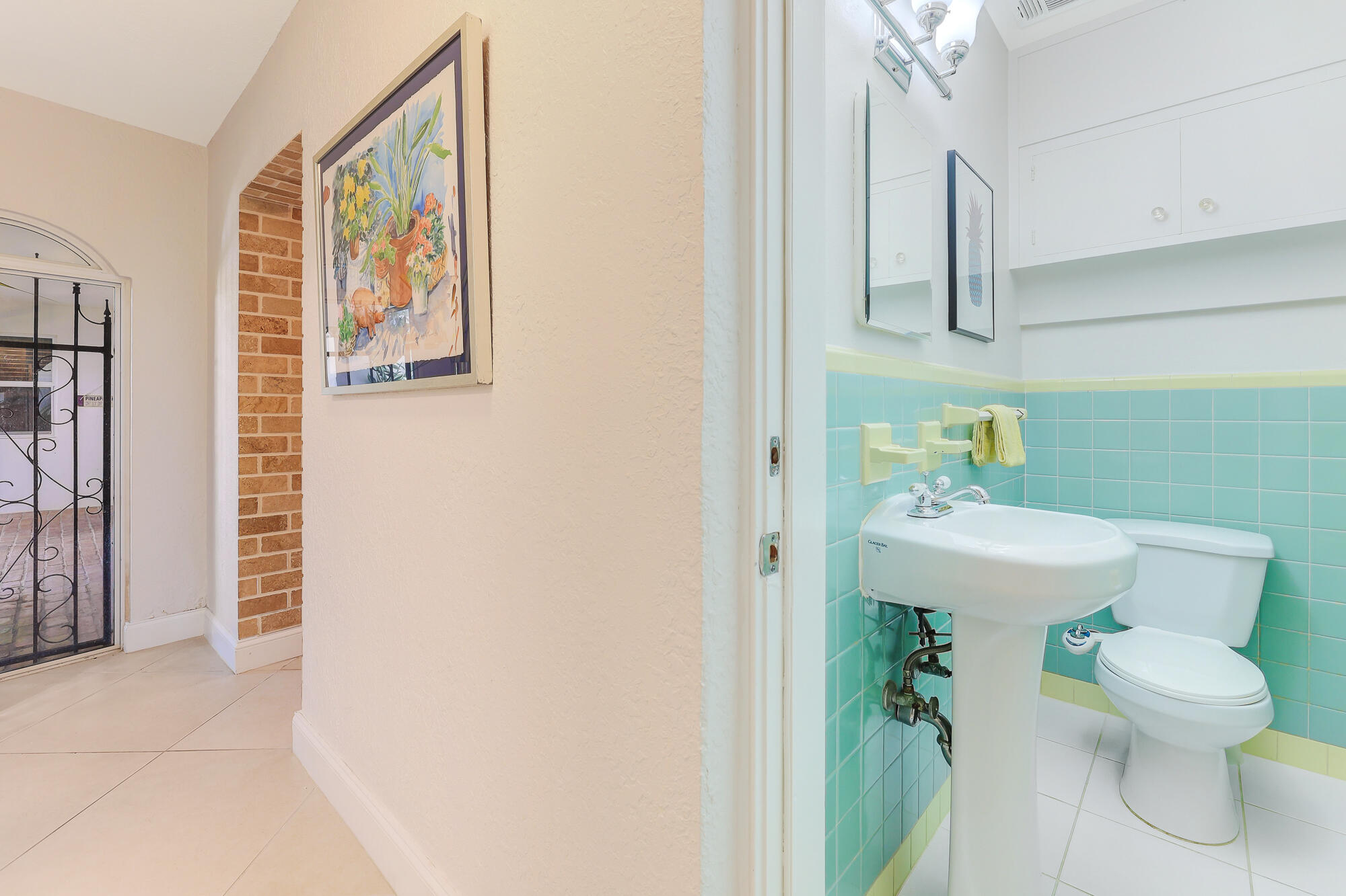 CYPRESS POINT - Residential