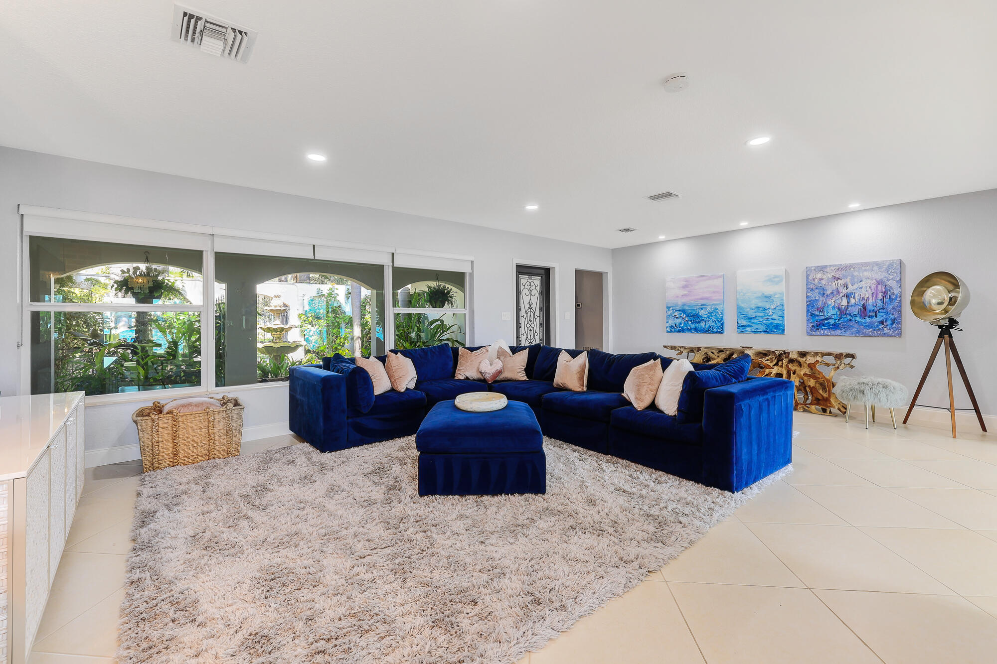 CYPRESS POINT - Residential