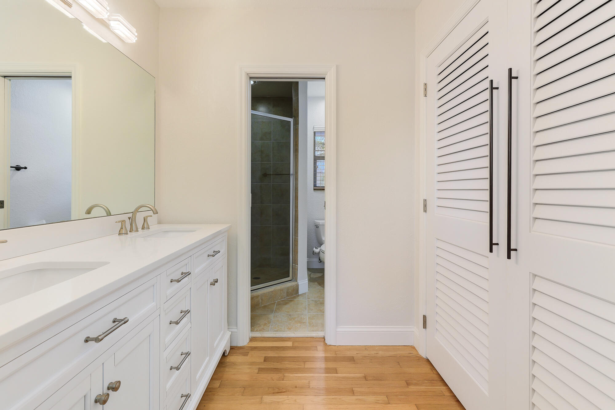 CYPRESS POINT - Residential