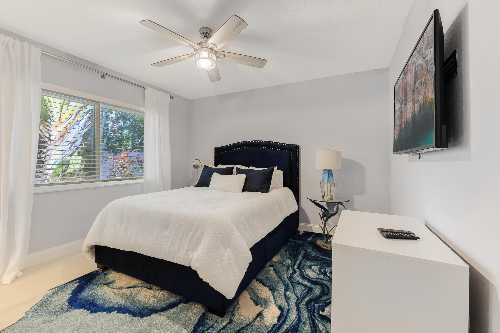 CYPRESS POINT - Residential