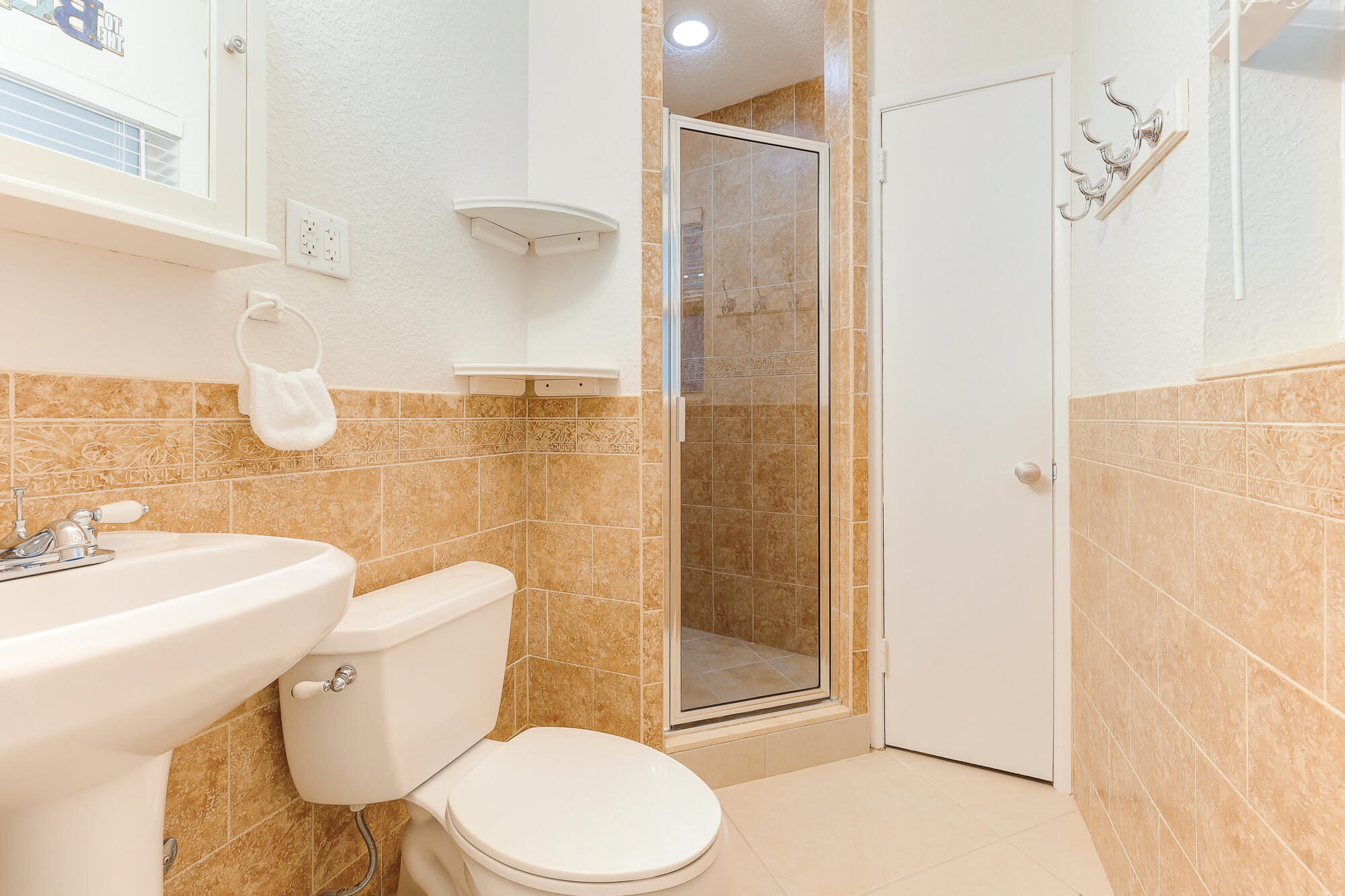 CYPRESS POINT - Residential