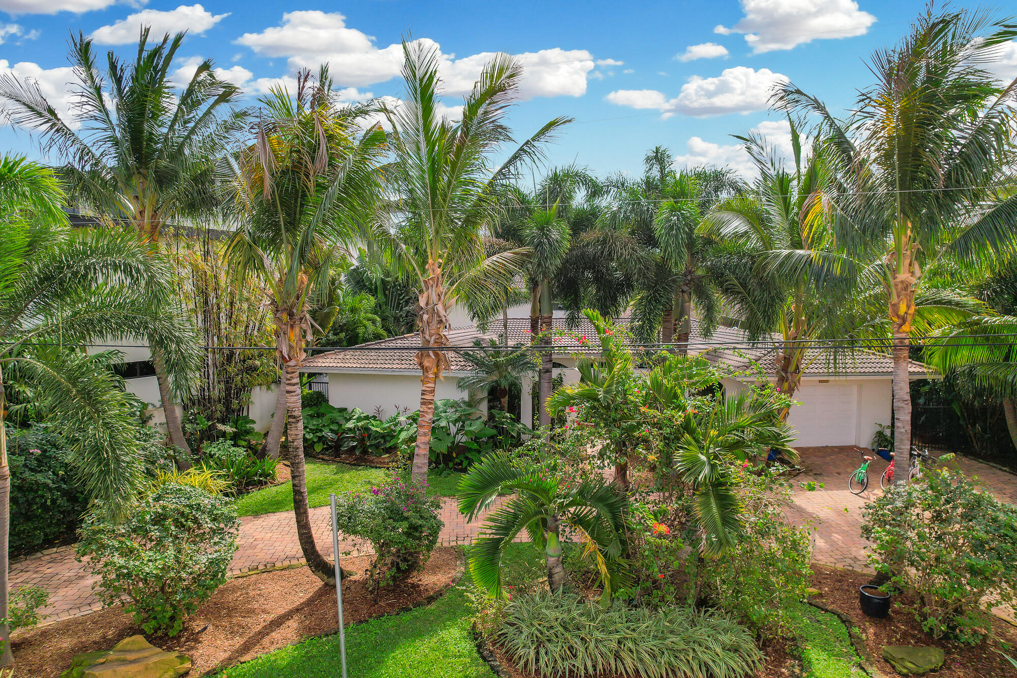 CYPRESS POINT - Residential