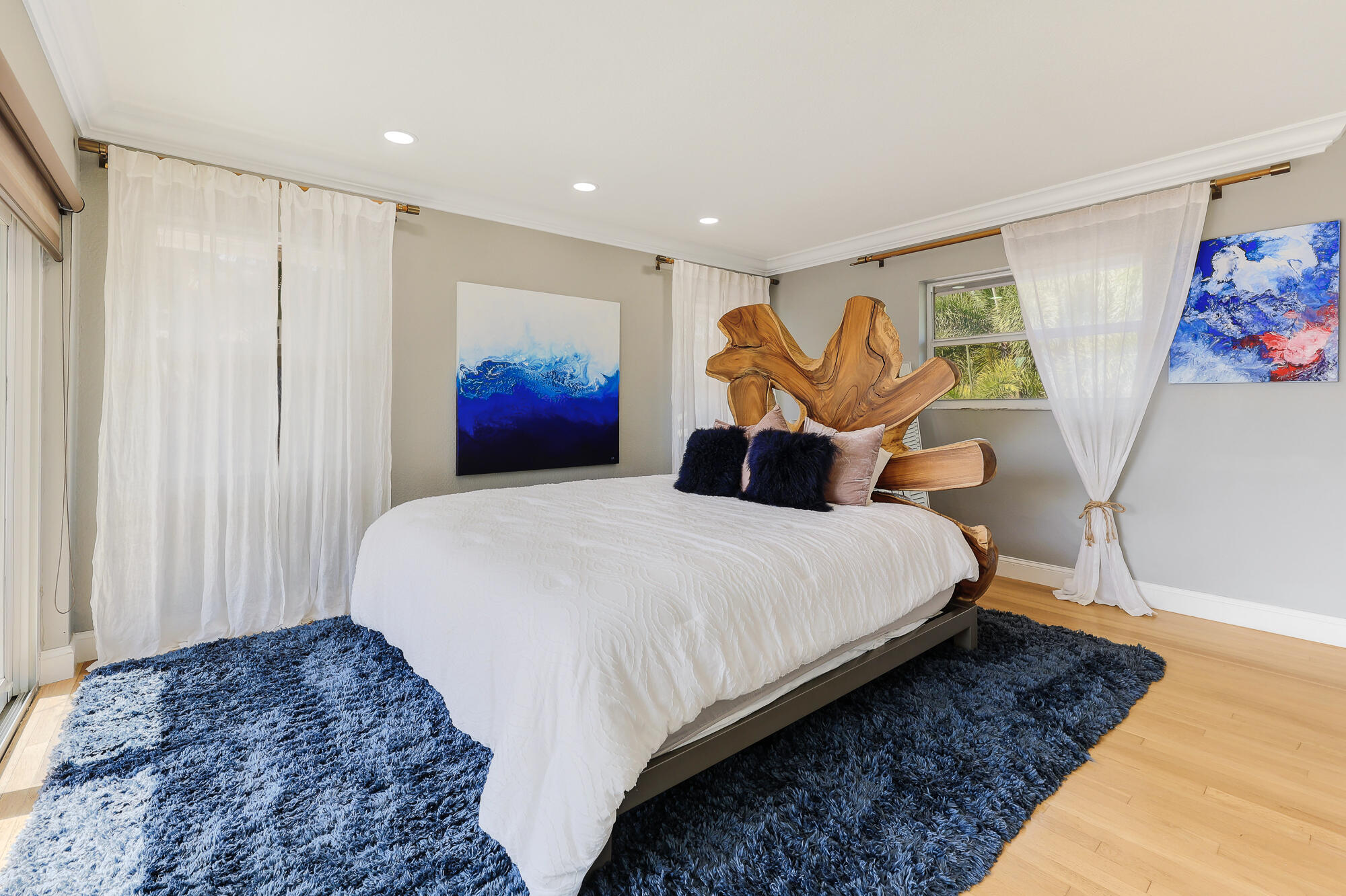 CYPRESS POINT - Residential