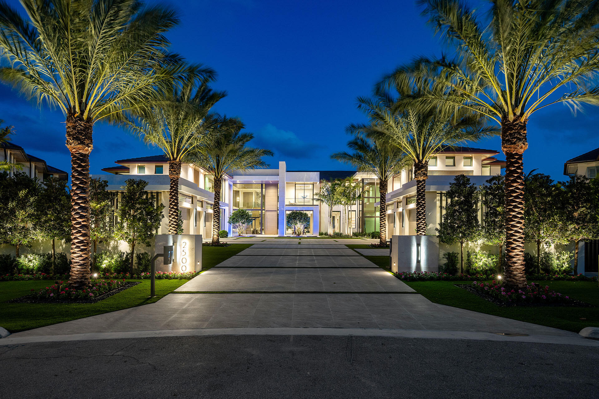 2500 E Maya Palm Drive