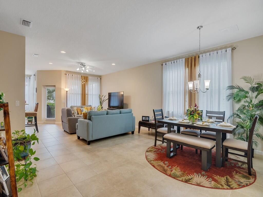 Photo of 1425 Bunker Court, Vero Beach, FL 32966 (MLS # R11127595)