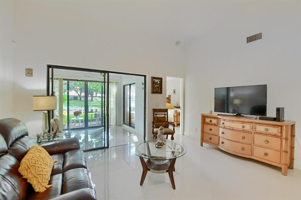 Anglo-American Two 125-34 - Residential Lease