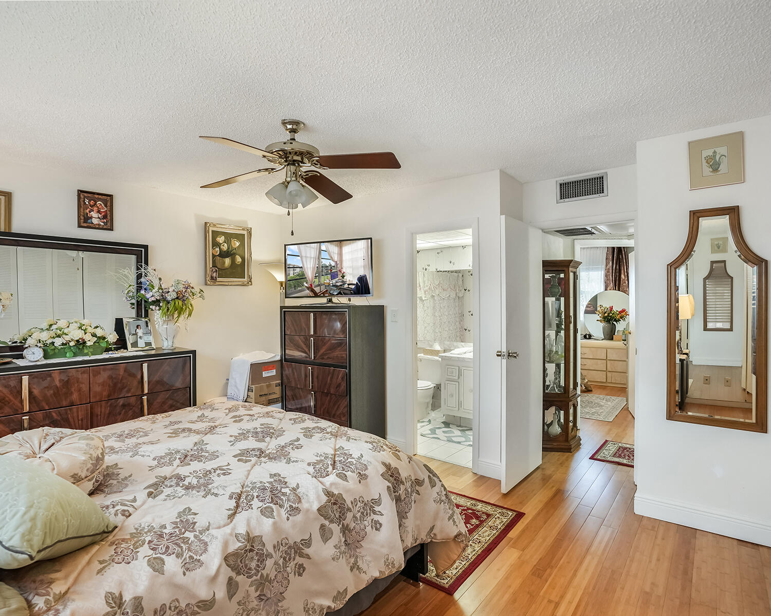 UMBRA GARDENS CONDO - Residential