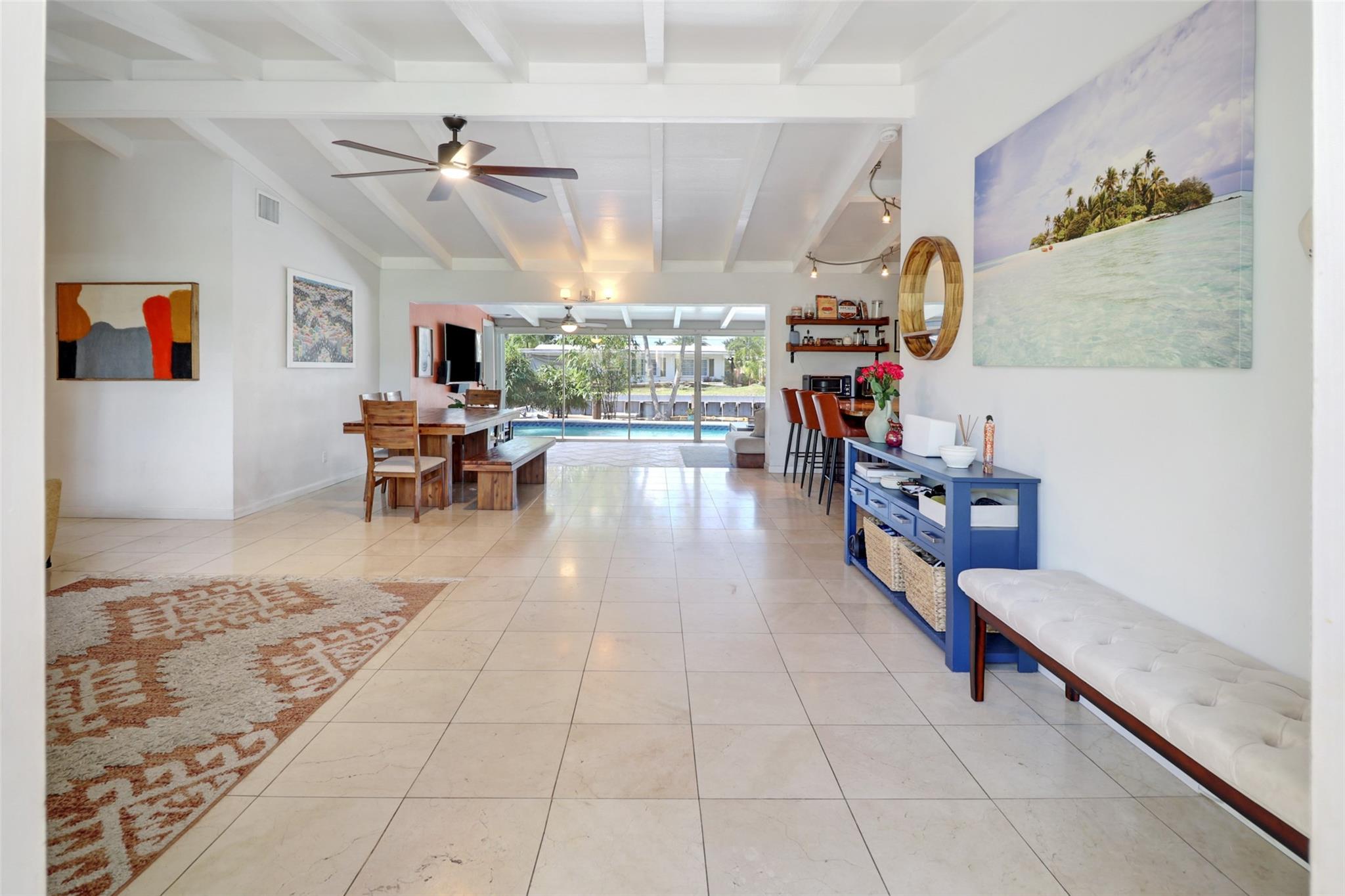 Lauderdale Isles 2 35-33 - Residential