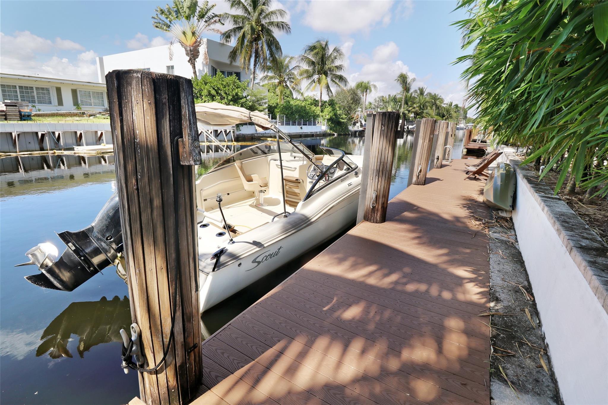 Lauderdale Isles 2 35-33 - Residential