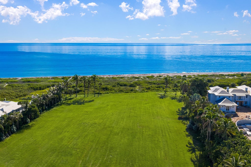 Photo of 511 S Beach Road, Jupiter, FL 33455 (MLS # B26072627)