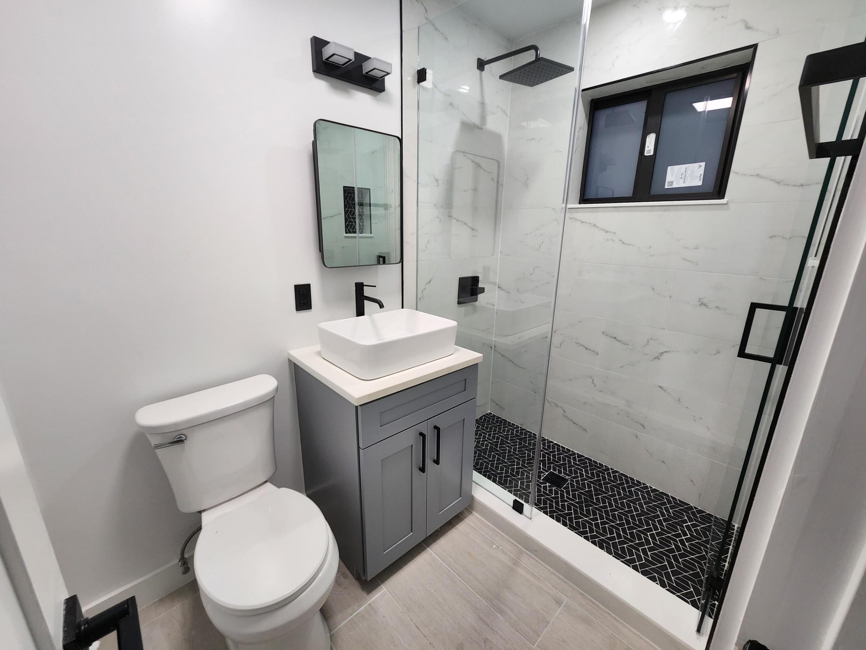 2041 NE 56th Street 1