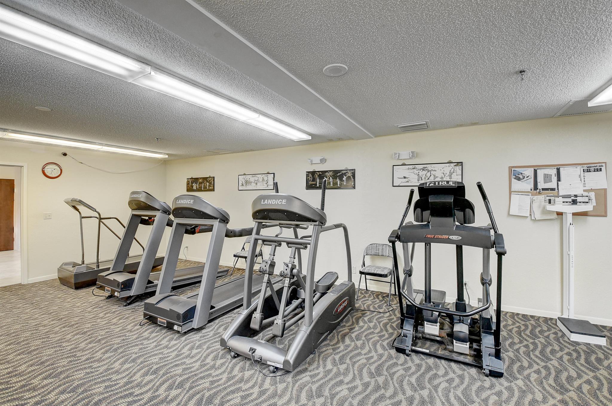 WHISPER WALK - Residential Lease